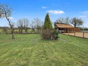 Photo 31- click for photo gallery